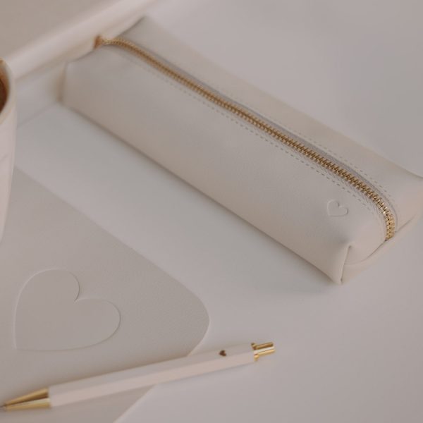 Federtasche Herz creme