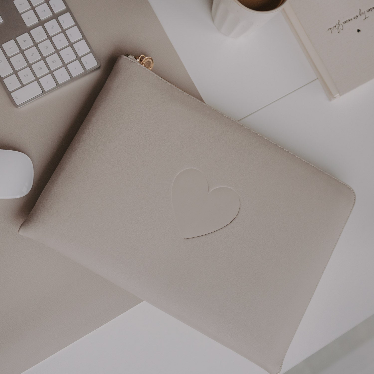 Laptoptasche Herz taupe
