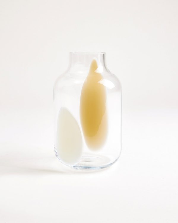 Nuno Glasvase M drops sand