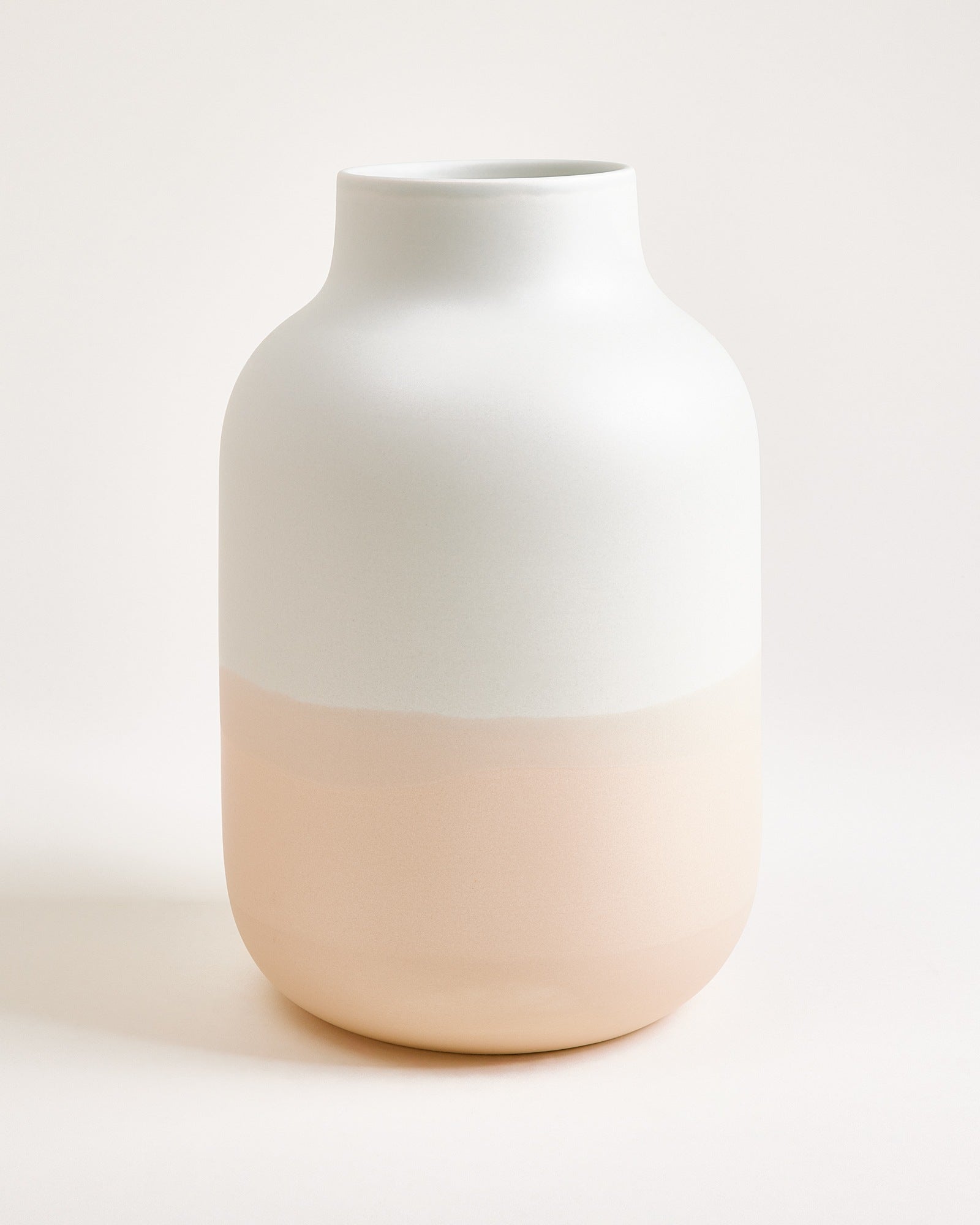 Nuno Vase L hellblau sand
