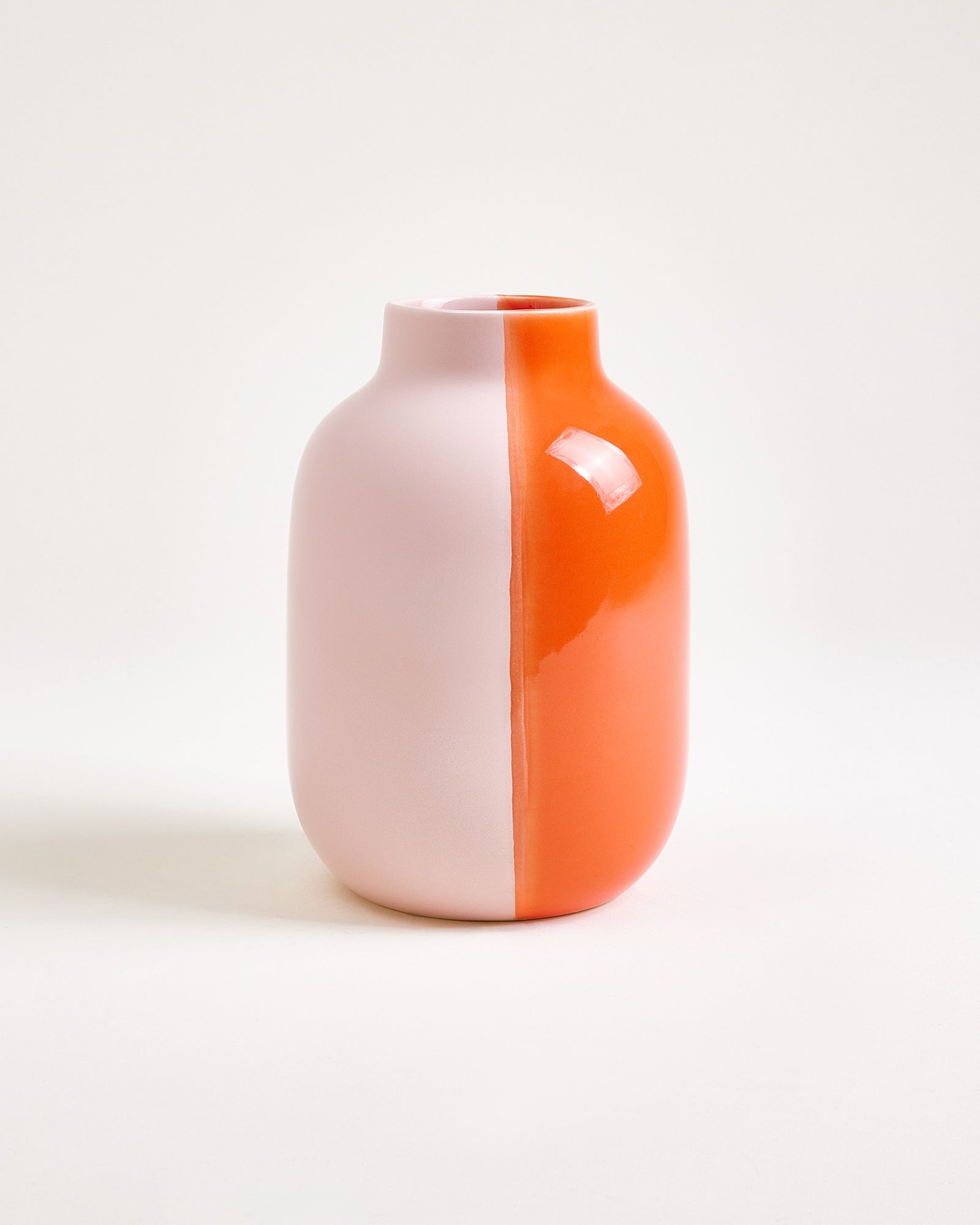 Nuno Vase M half coral rosé