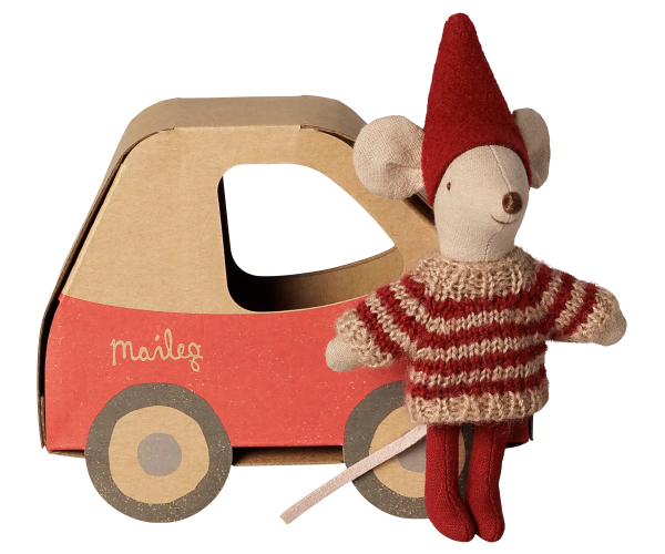 Maileg - Weihnachtsmaus, kleine Schwester in Auto-Box